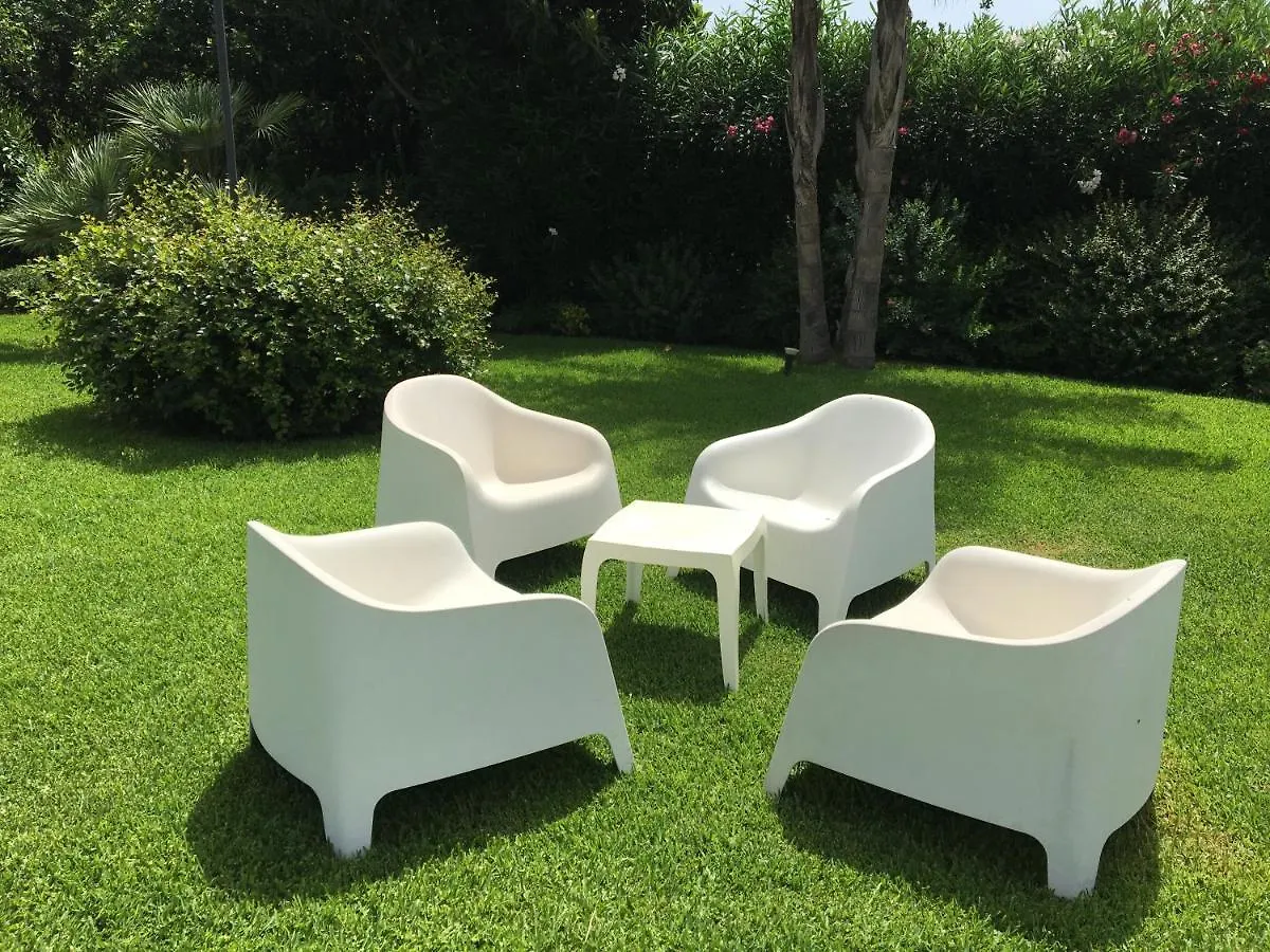 Bed & Breakfast Feudogrande Bio Relais Hotel Fiumefreddo di Sicilia