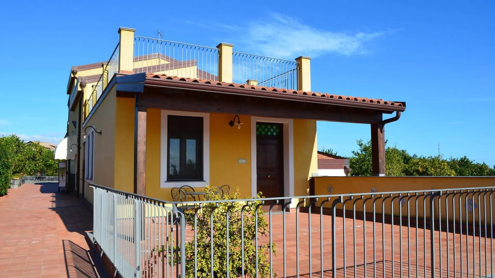 Feudogrande Bio Relais Hotel Fiumefreddo di Sicilia 3*,