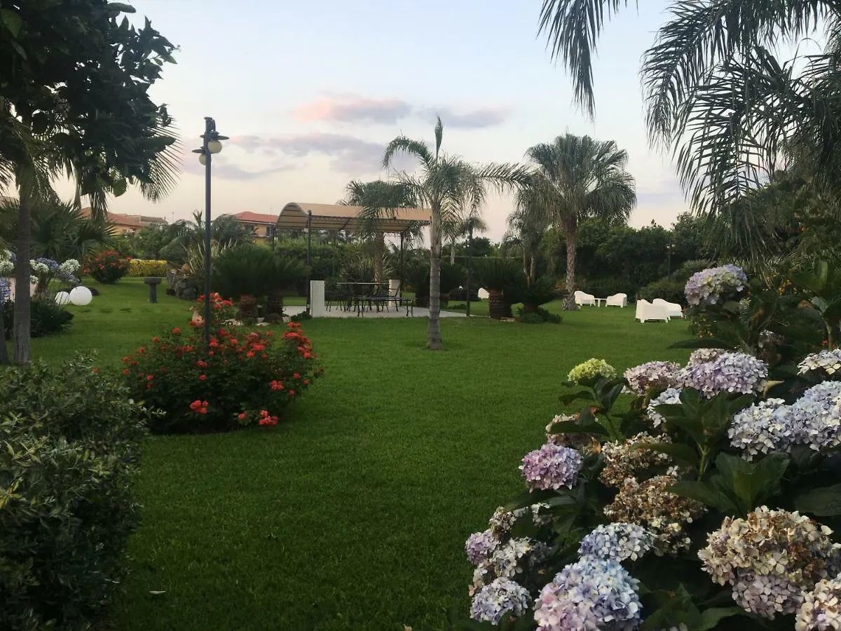 Feudogrande Bio Relais Hotel Fiumefreddo di Sicilia Bed & Breakfast